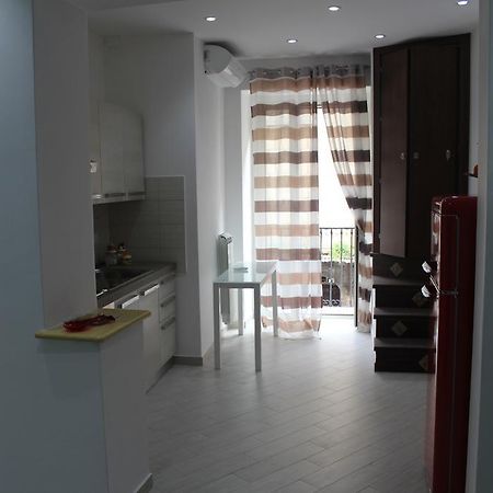 B&B Xenia ปาแลร์โม ภายนอก รูปภาพ