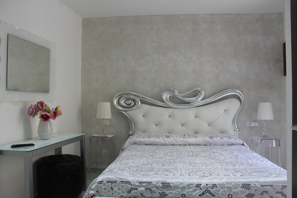 B&B Xenia ปาแลร์โม ภายนอก รูปภาพ